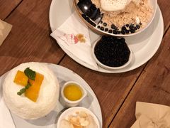 芒果雪冰-Cheevit Cheeva(Sirimangkalajarn)