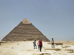 景点-吉萨金字塔群