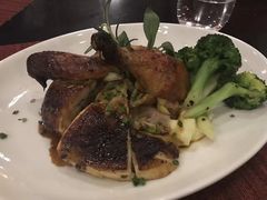 -WOLFGANG PUCK KITCHEN & BAR(迪士尼小镇店)