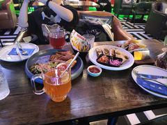 -Famous肥猫墨西哥音乐餐吧(五棵松华熙LIVE店)