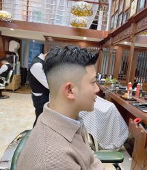 -尼特斯男士发型馆
