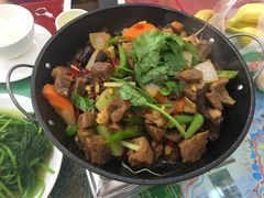 -乡土特色.冷锅鱼.牦牛肉汤锅