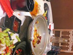 -沪小胖小龙虾(淮海中路旗舰店)