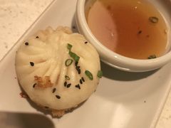 招牌生煎包-竹外桃花·江南小酒馆(SKP·S店)