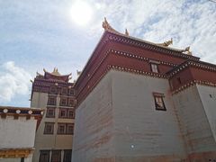 -噶丹松赞林寺