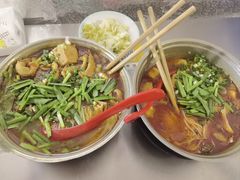 -铁锅哥米线