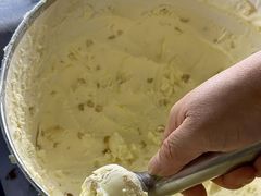 -四囍码头海鲜烧烤自助火锅(外滩南京东路悦荟广场店)