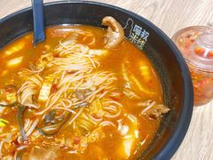 泡椒鸭掌-渝和喵叔米线(南坪万达店)