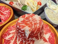 -牛YO寿喜烧·铁板烧和牛火锅自助(市府恒隆店)