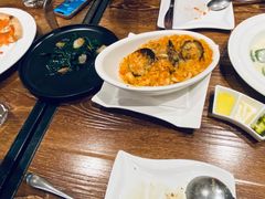 三文鱼披萨-安妮意大利餐厅(世贸天阶店)