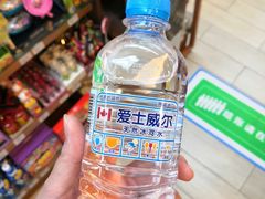 -全家便利店(宜山路站店)