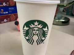 -星巴克臻选(上海中环广场2F店)