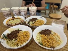 -花市豌杂面(民生路店)