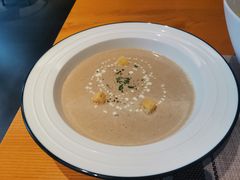 奶油蘑菇汤-JANS意式简餐厅·惠灵顿牛排
