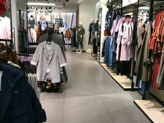 -百盛(中山路店)