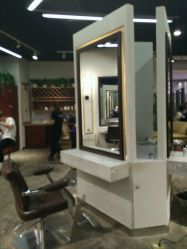 -愉己冥想·护发专门店