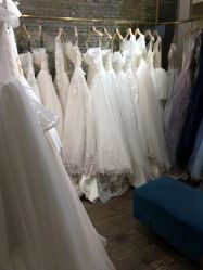 -LA GRACE高端婚纱礼服定制馆