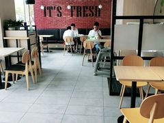 -德克士餐厅(万达店)