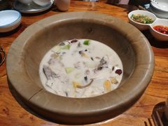 -滇香肴·云南菜蒸汽石锅鱼(云南北路店)