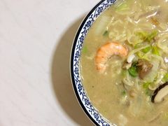 -一路飘香面馆