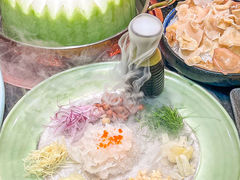 -得意咚瓜·顺德鱼生·冬瓜火锅(深圳首店)