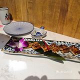 一口咬下去，满嘴都是肥美的鳗鱼，非常香美