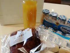 芒果汁-执茶识麦(万达华府店)