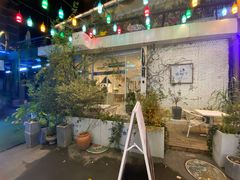 -春树下·树屋花房西餐厅(罍街AS1980店)