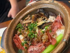 神仙猪油渣腊味捞饭-鹅冠港式茶餐厅(来福士店)