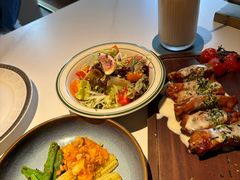 -Mogul Eatery·大亨餐酒馆