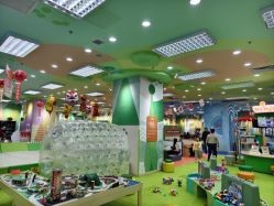 -莫莉幻想儿童乐园(北京金隅嘉品店)