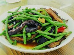 茄子炒豆角-大地土窑菜馆·特色罗浮农家菜(罗浮山景区店)