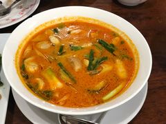 -Dang restaurant (patong phuket)