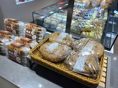 -面包新语(龙湖·西宸天街店)