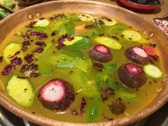 -洱火云南酸菜牛肉火锅(石景山当代商城店)