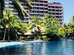 -三亚湾海居铂尔曼度假酒店