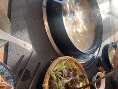-大匠工房古船木艺术餐厅·猪肚鸡专门店(长白仙岛店)