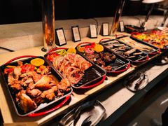 -元一希尔顿酒店·鲜切牛肉火锅禅自助餐厅