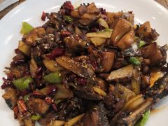 特色干炒鸡-满堂春特色餐馆