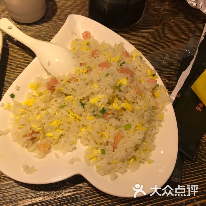 一只爱做白日梦的喵 chenwenxuanjun 罗小绮