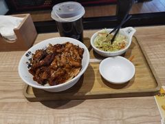 -熊吞·大碗丼烧肉饭(西市场嘉华店)