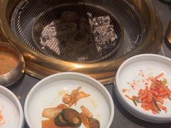 -韩白山·朝鲜族烤牛肉·酱蟹(长宁龙之梦店)