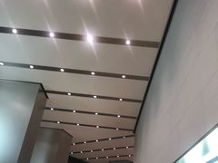 -Apple零售店(华贸购物中心店)