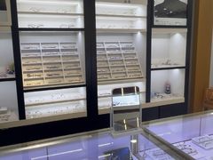 -现代眼镜批发城(台东三路店)