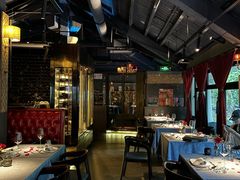 -弦月窗LUNETTE BY AMANDA(复兴路店)