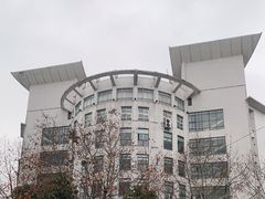 -武汉市第一初级中学(前进校区)