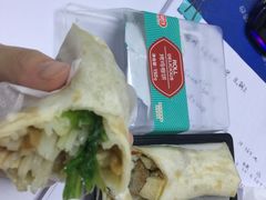 -全家便利店(长江南路站店)