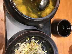 -云海肴·汽锅鸡·云南菜(天山百盛优客店)