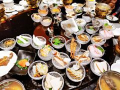 -半岛翡丽海鲜自助餐厅(观风亭店)