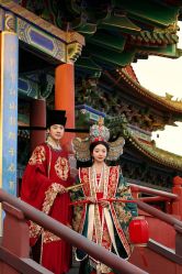 -雪中彩影婚纱摄影·微光艺术中心